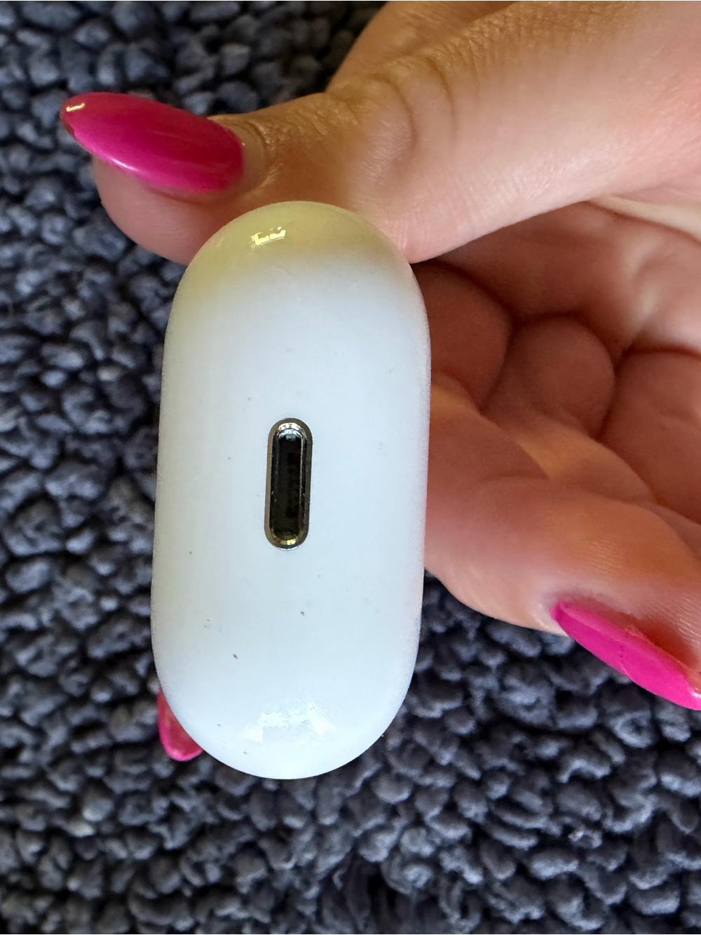 AirPods Gen 1 USED - Picture 3 of 3